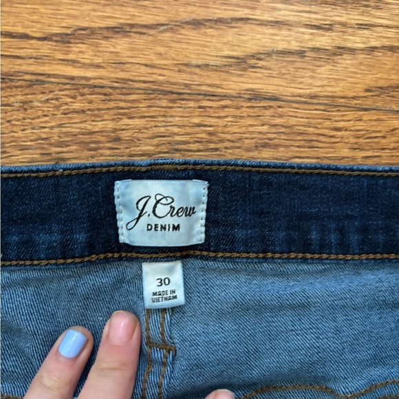 J. Crew 9" demi-boot crop jean in Dark Worn wash Sz 30 Item AB376 - Picture 5 of 8